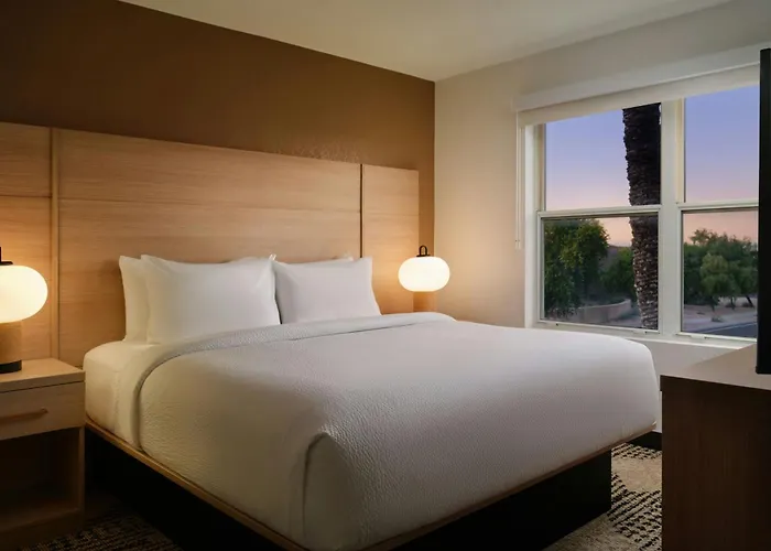 Phoenix Hotel Mesa